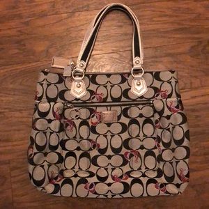 Authentic coach signature bag